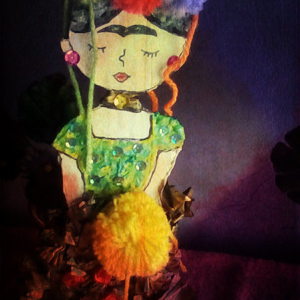 Escoge a una persona que te mire como si fueras magia. 💜